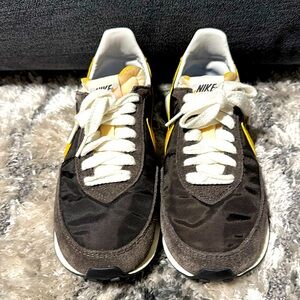 The Nike Waffle Trainer 2